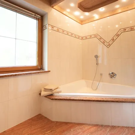 Alpenliebe Apartment Kössen