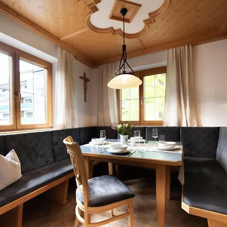 Alpenliebe * Kössen